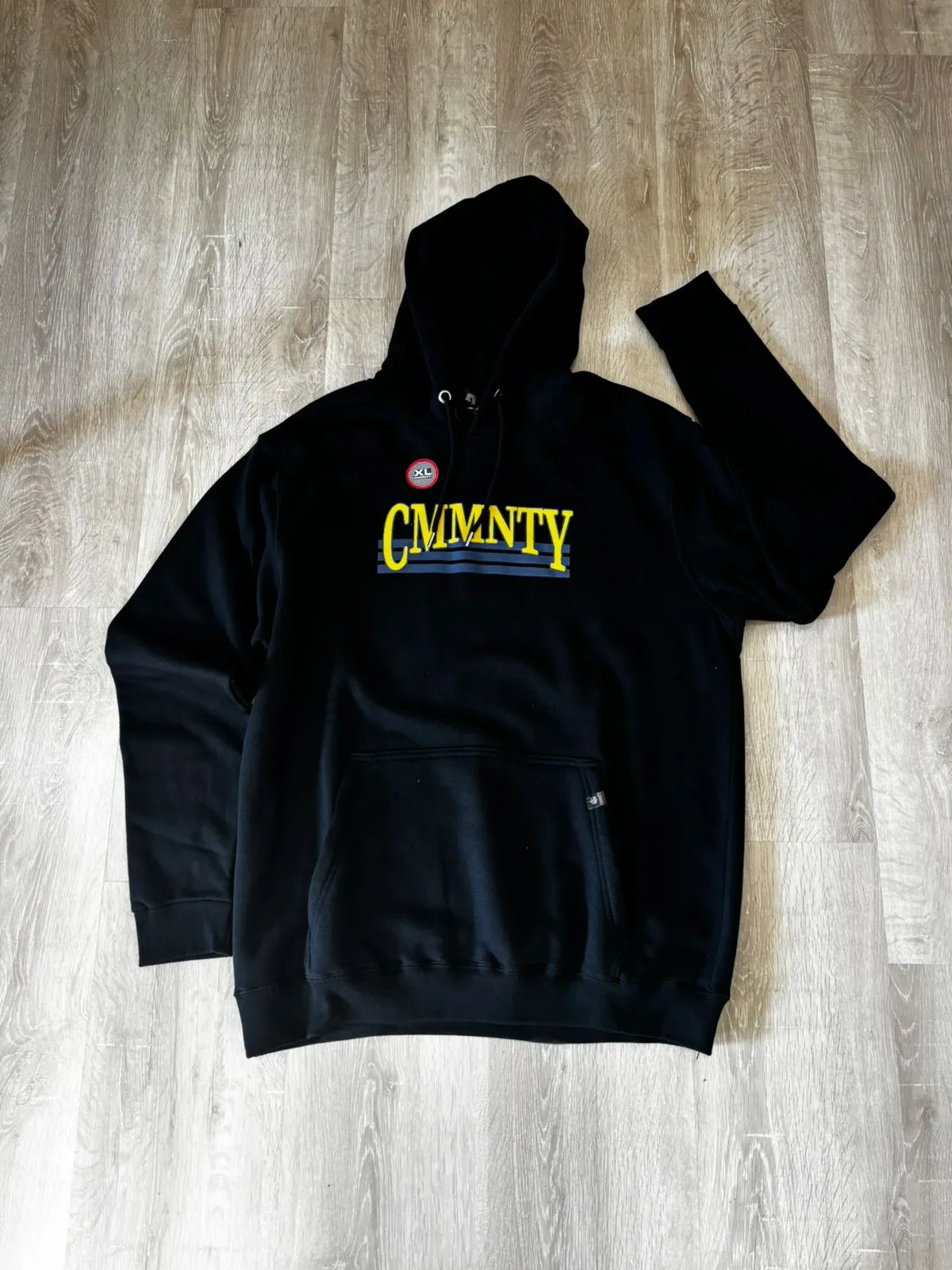 Buzo canguro CMMNTY